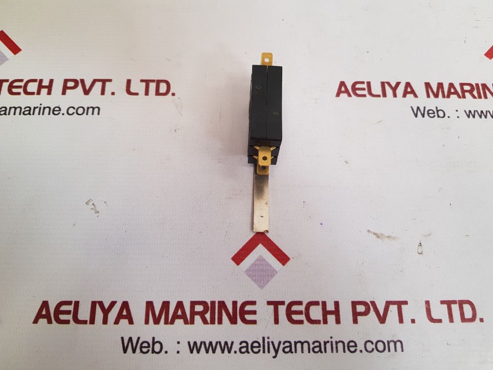 Set of 5x Cherry e19 snap-action plunger micro switch 0403-0080-00