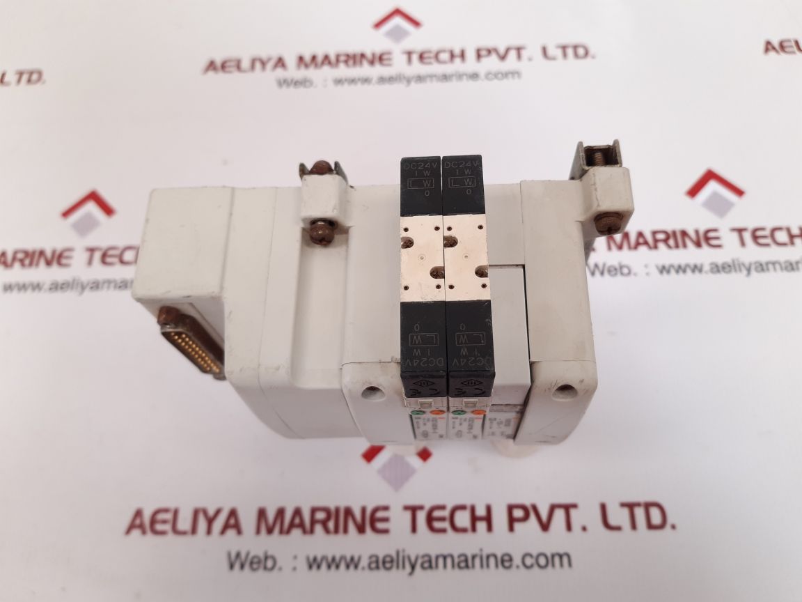 Smc vv5qc1-q1m100 solenoid valve 