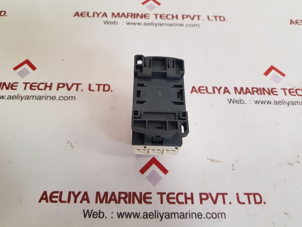 Telemecanique/schneider cad50b7 control relay 