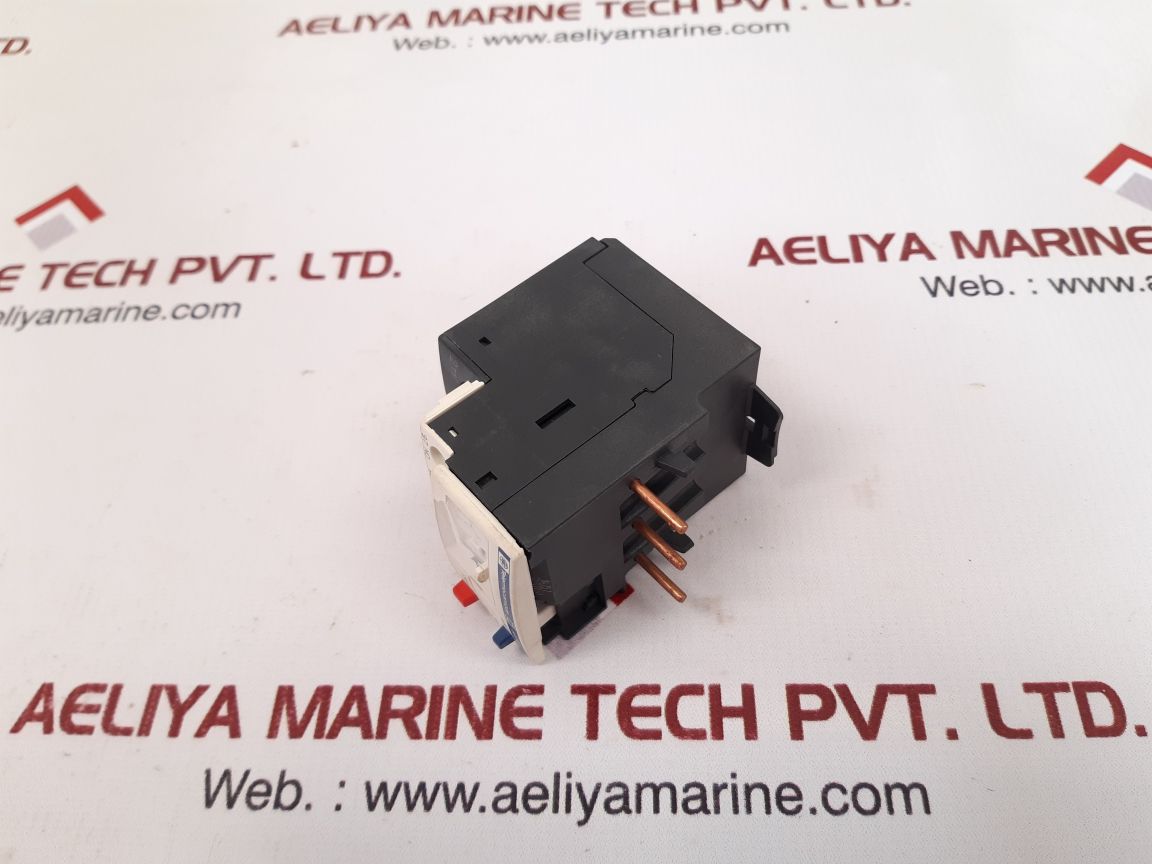 Telemecanique / Schneider lrd 10 thermal overload relay 034679