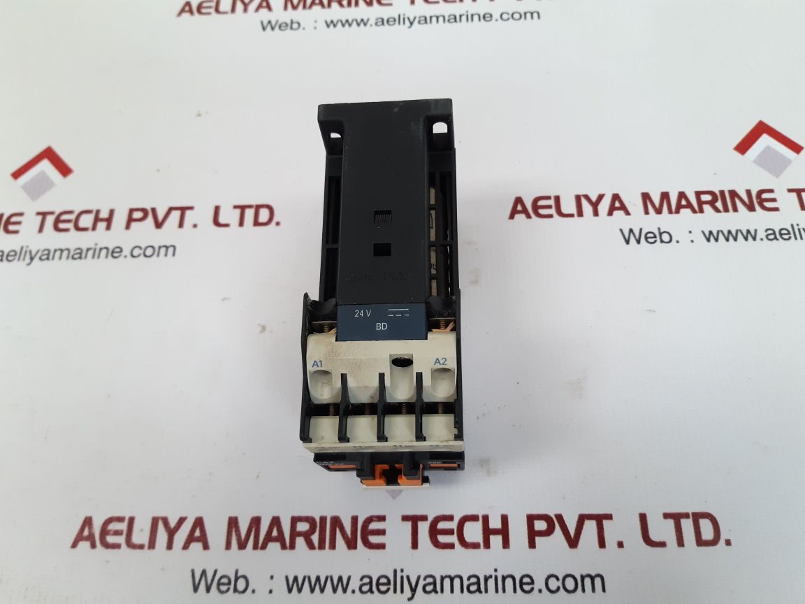 Telemecanique ca3 dn22bd control relay New