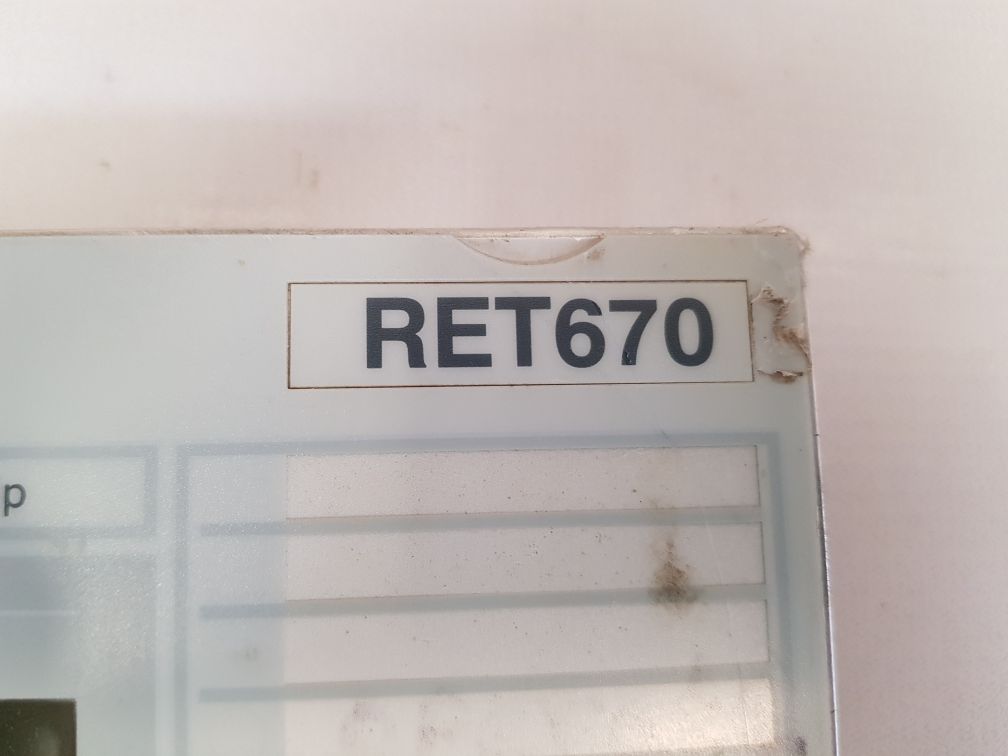 Abb ret670 display 1mrk000008-hb 