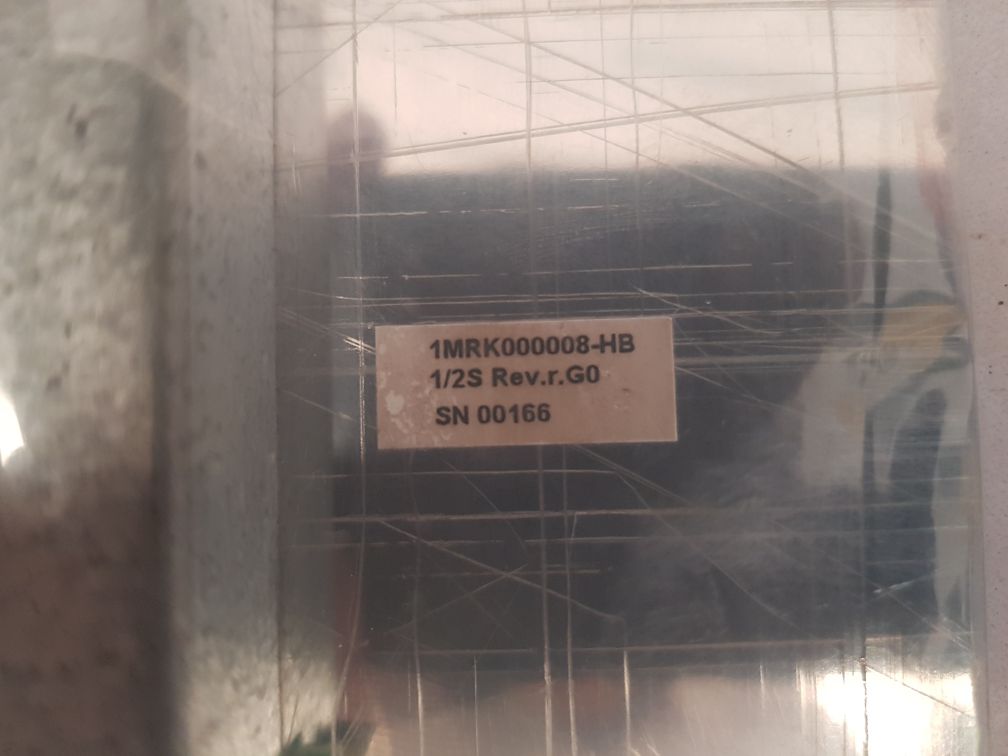 Abb ret670 display 1mrk000008-hb 