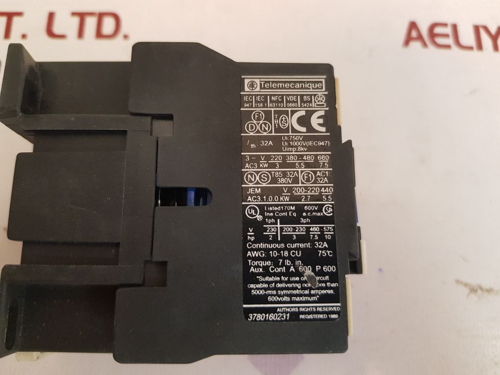 Telemecanique lc1d1810 starter contactor