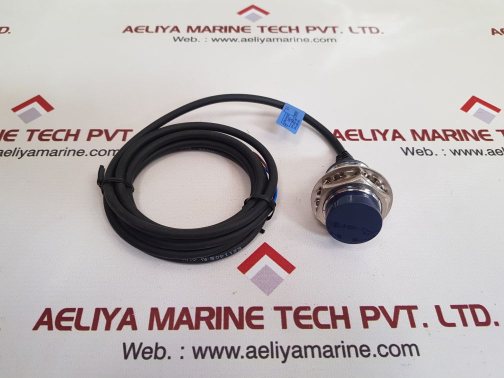 Hanyoung nux up30rd-15ac proximity sensor 