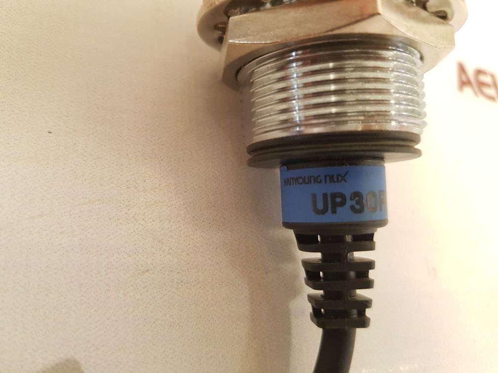 Hanyoung nux up30rd-15ac proximity sensor 