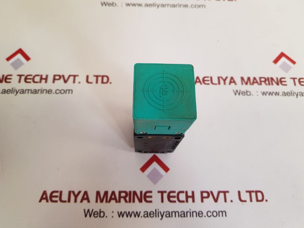 Pepperl + fuchs nj20+u1+w proximity sensor 36684s