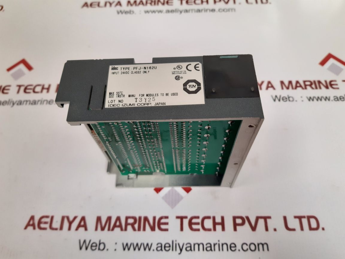 Idec izumi pfj-n162u dc input module 24vdc New