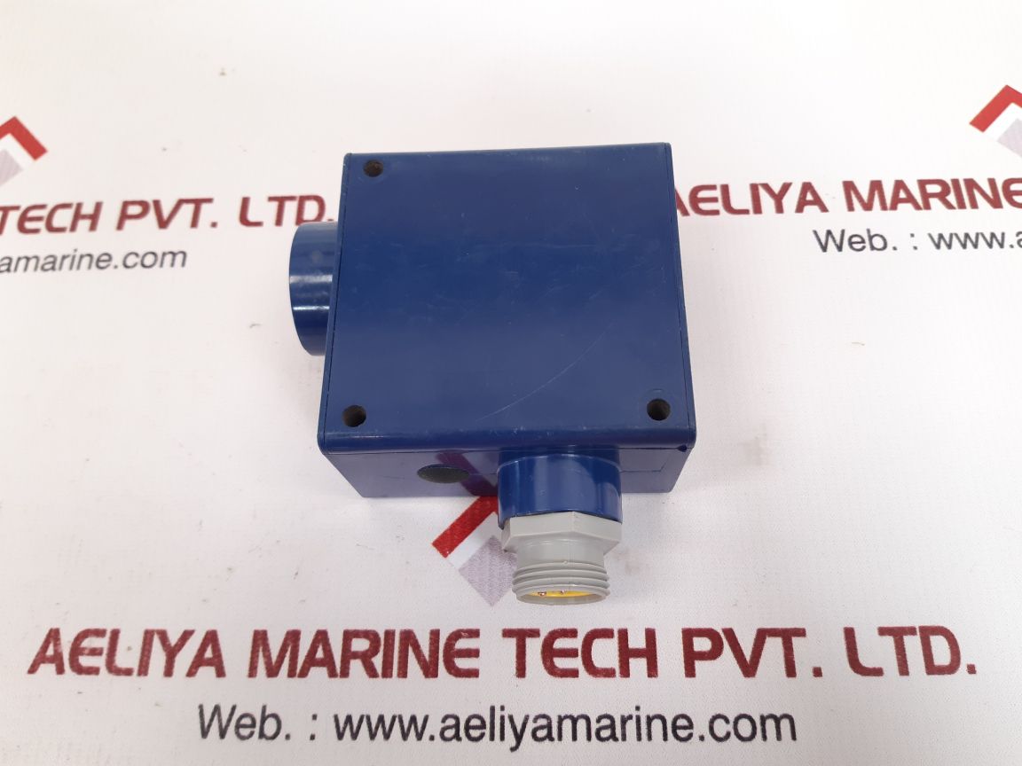 Schneider electric sm556a-199 superprox ultrasonic analog sensor