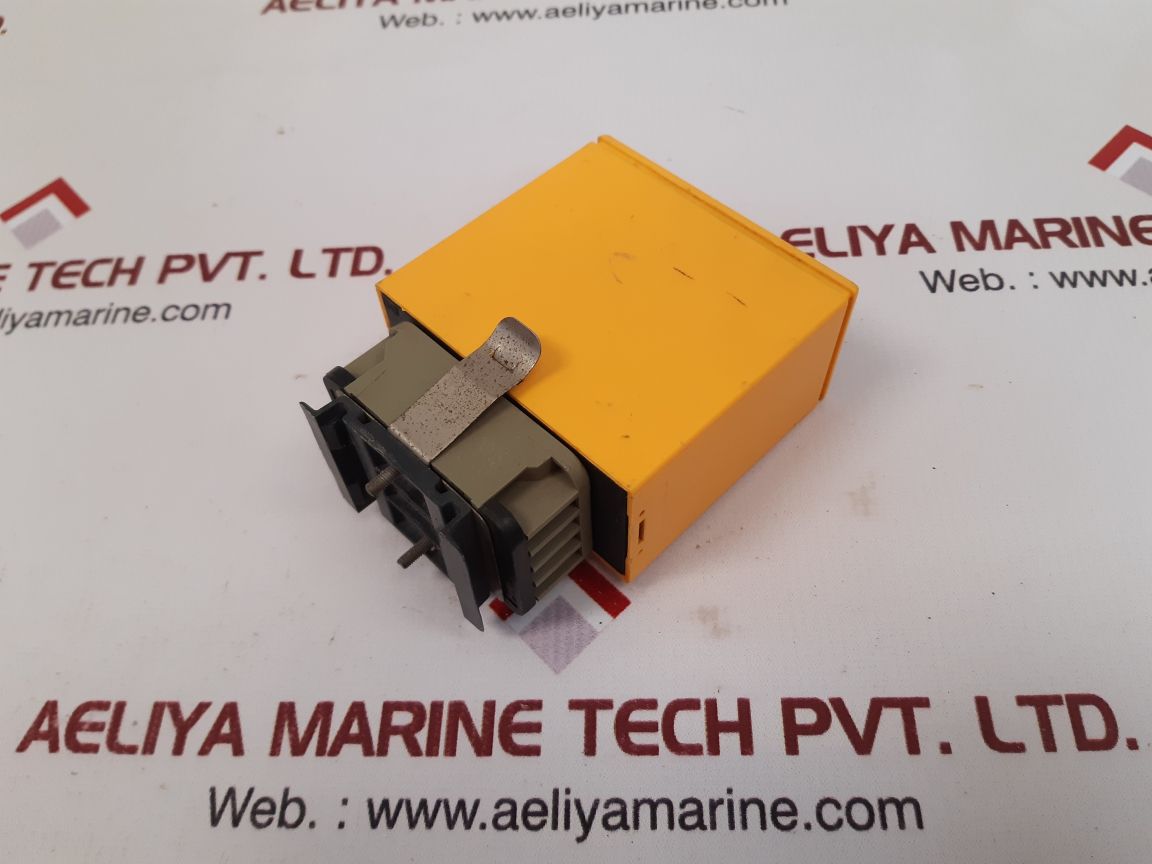 Selectron gzu 30 relay