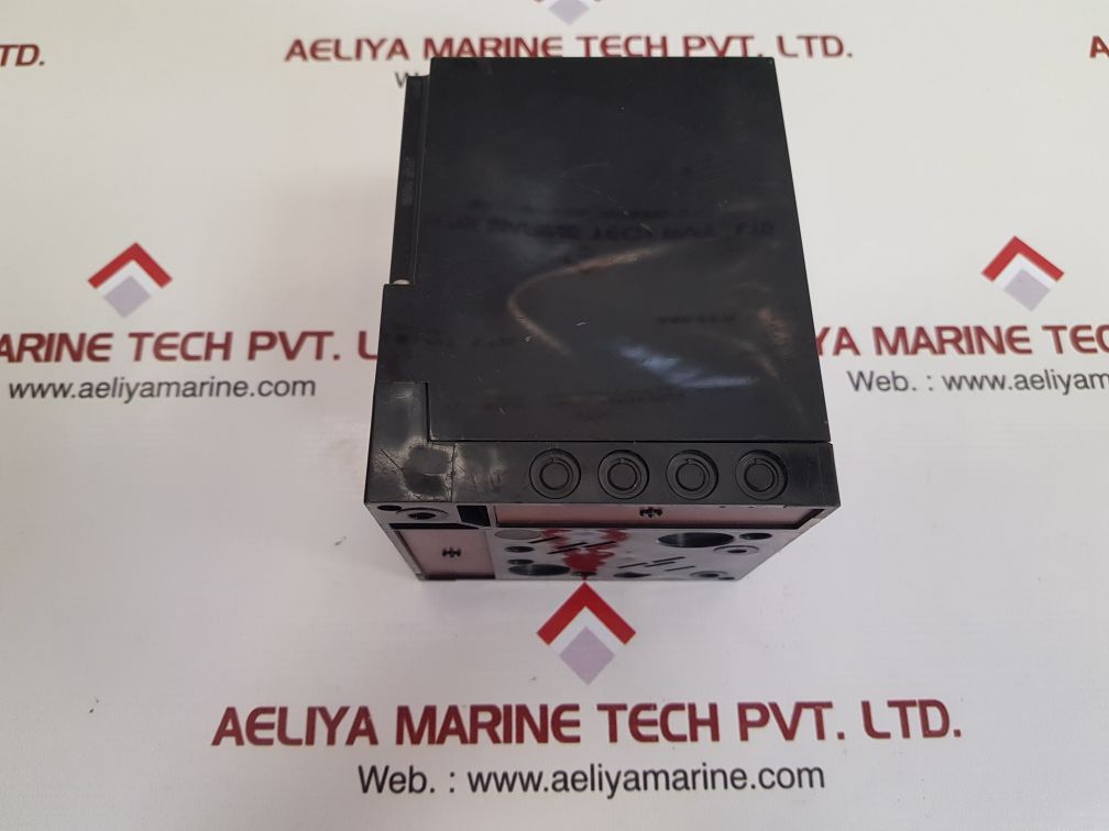 Landis & gyr lal2.65 oil burner controller Used