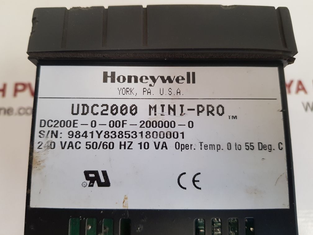 Honeywell dc200e-0-00f-200000-0 digital temperature controller 