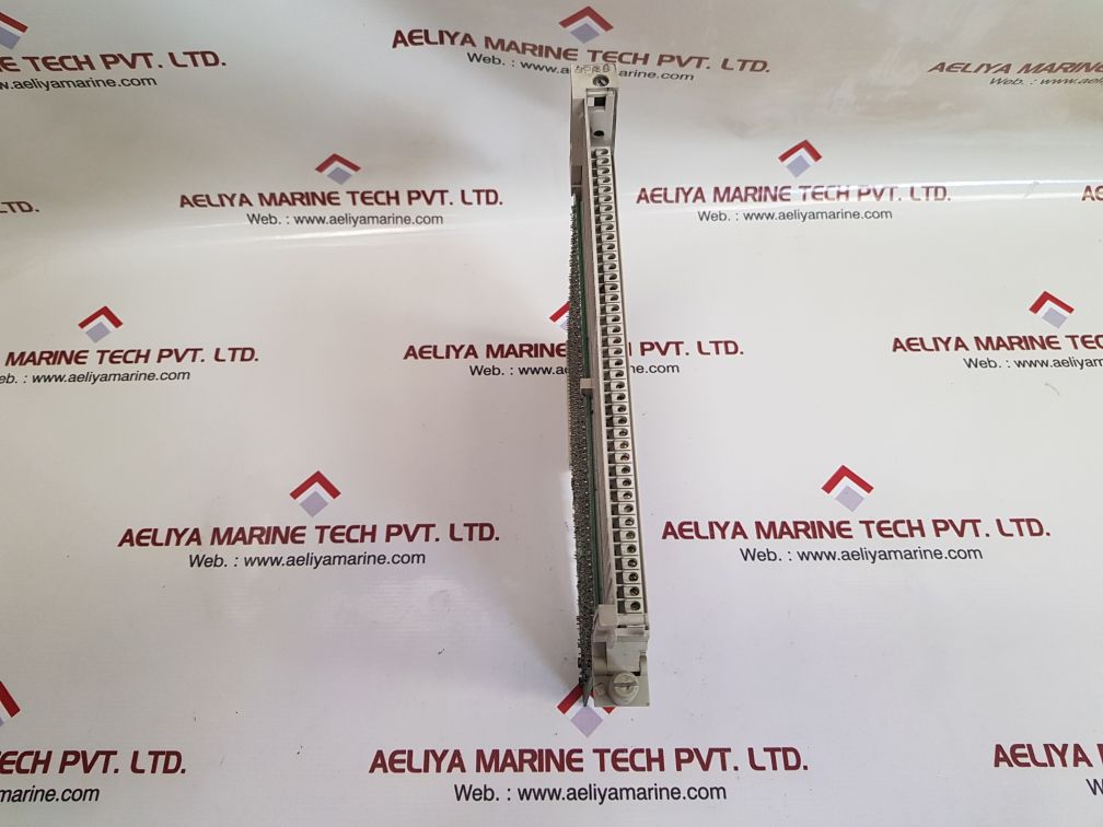 Siemens 6es5 470-4ua11 pcb card c79040-a32-c615-03-85/87 Used