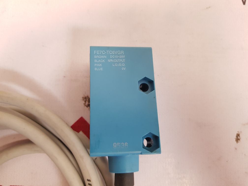Yamatake-honeywell fe7c-tc6vgr photoelectric sensor