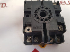 Omron p2cf-11 relay socket 10a250vac