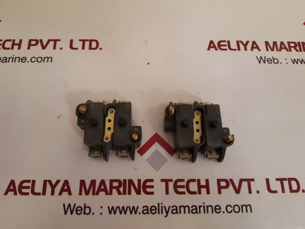 Westinghouse ot2m oil-tite contact block