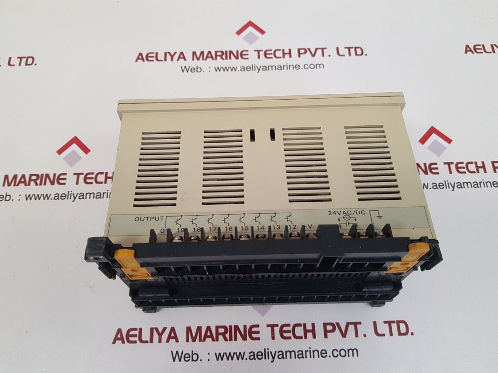 Omron 3g2s6-cpu29 programmable controller 24v ac/dc