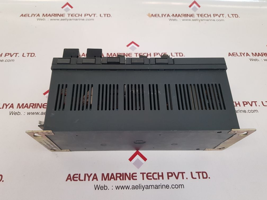Koyo direct logic 305 d3-05b-1,d3-16td1-1,d3-08tr,d3-08ta-2 module rack