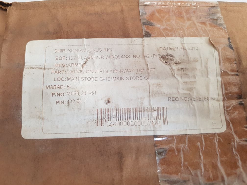 Parker m05125458 valve NEW