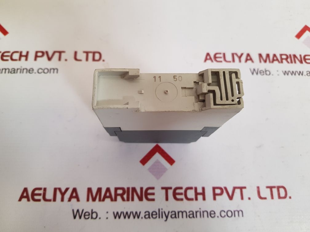 Abb ct-ahs.22 off-delay with aux.voltage time relay 1svr630110r3300 Used 