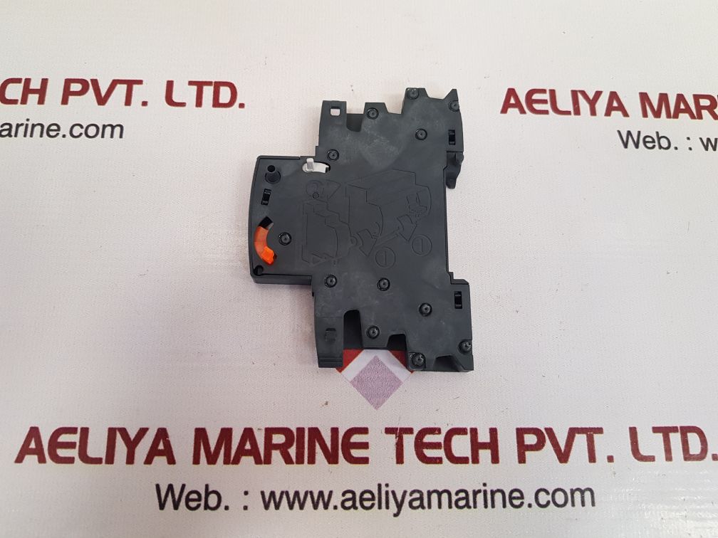 Merlin gerin of+of 19071 on-off auxiliary switch