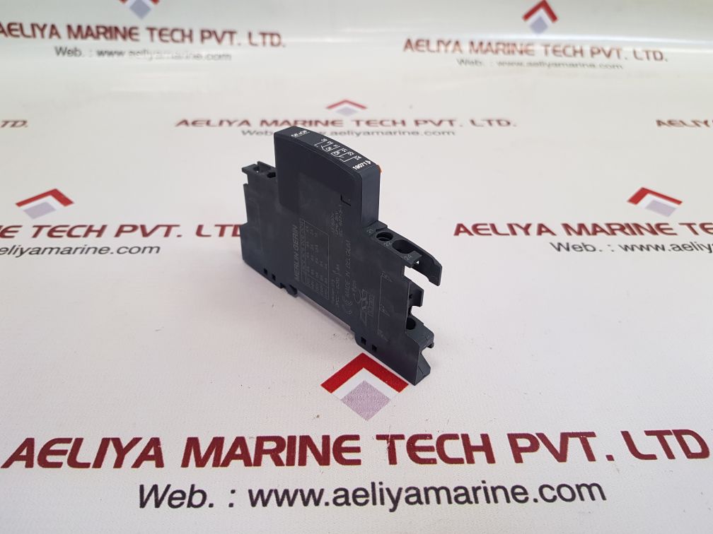 Merlin gerin of+of 19071 on-off auxiliary switch