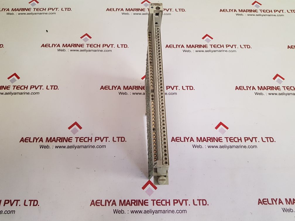 Siemens simatic 6es5 430-4ua11 digital input unit