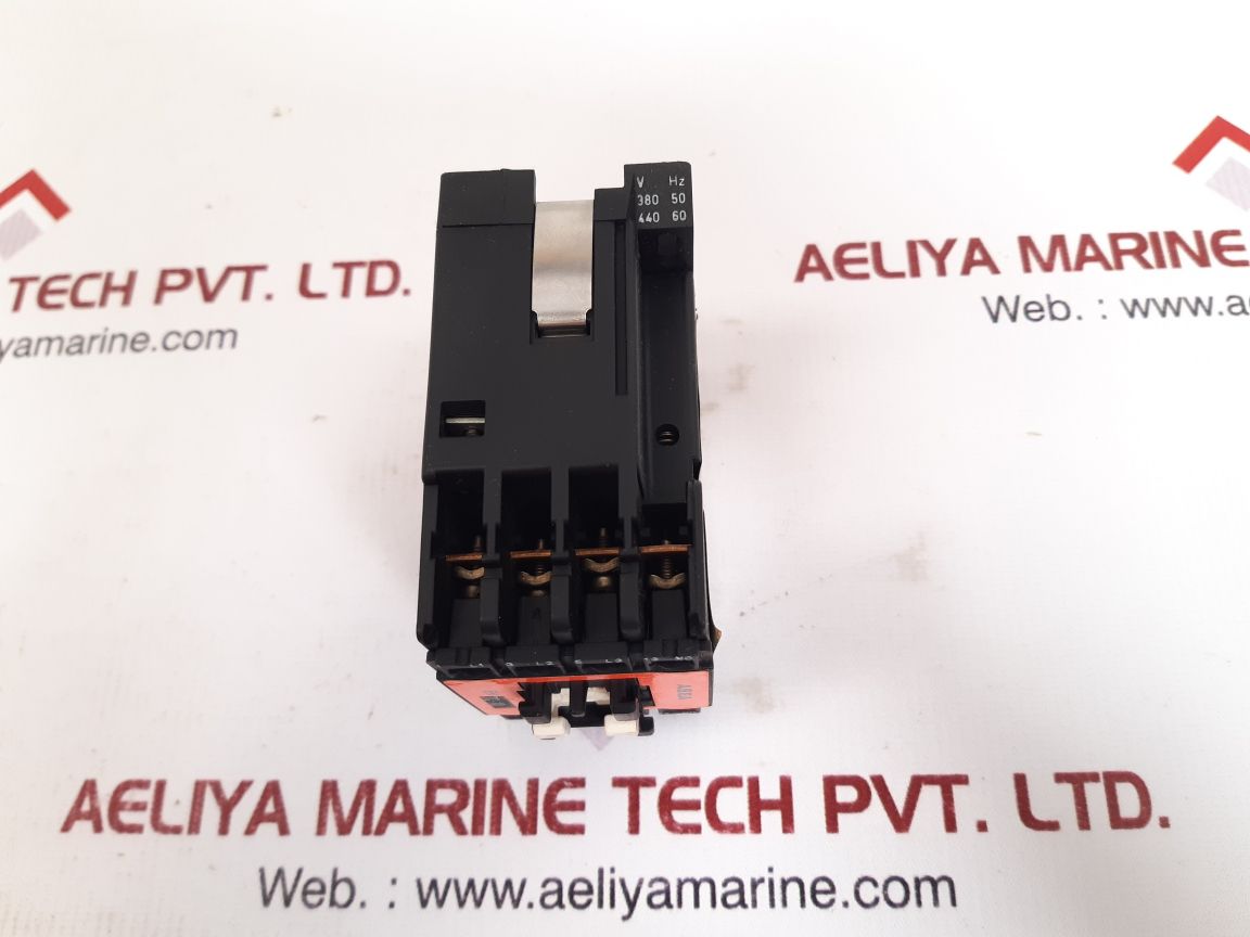 Asea eh 17c-10 aux. contactor