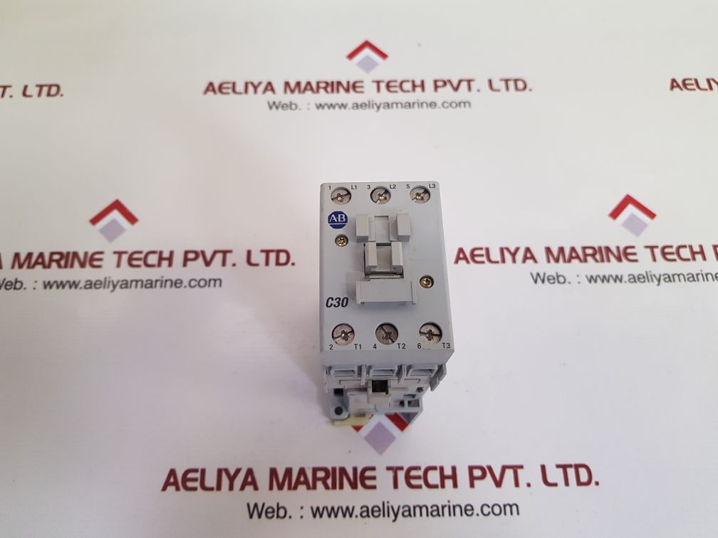 Allen-bradley 100-c30z*00 ser.b contactor
