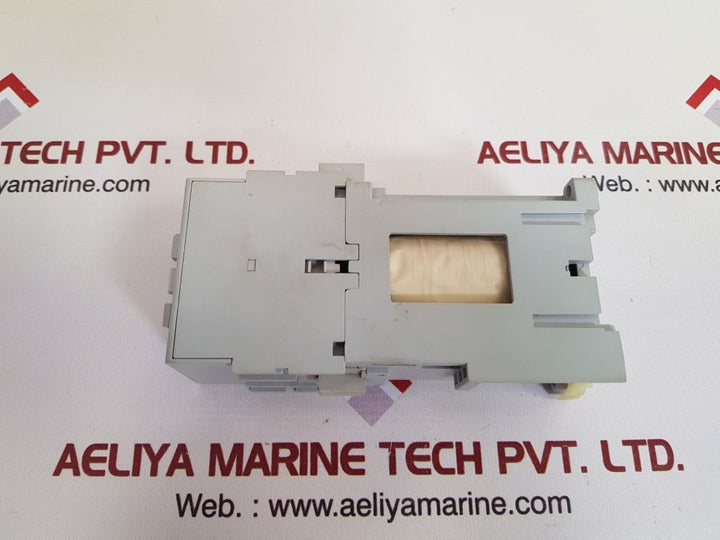 Allen-bradley 100-c30z*00 ser.b contactor