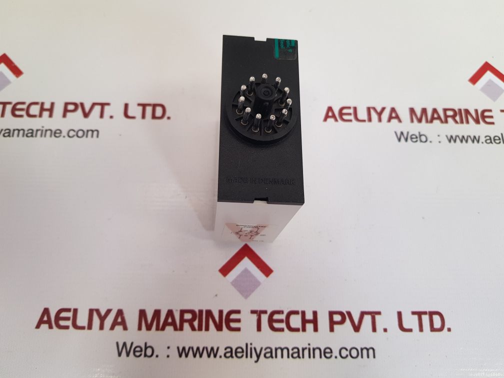 Carlo gavazzi sj 135 850 voltage level relay