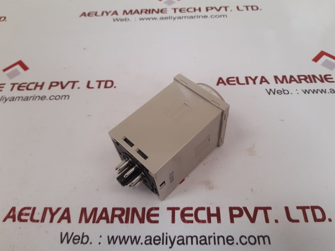 Omron h3ba-n8h solid state timer 1.2s to 300h new