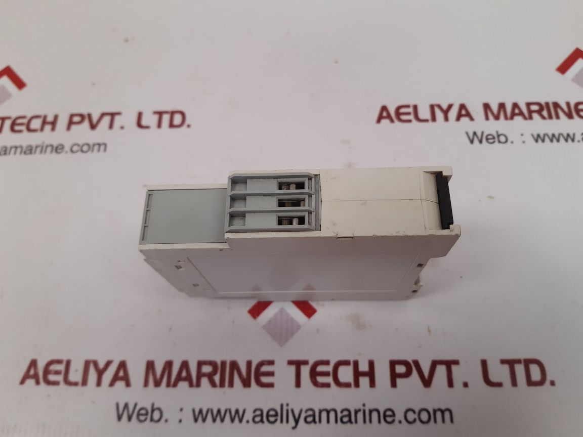 Carlo gavazzi dib01cb235a current level relay