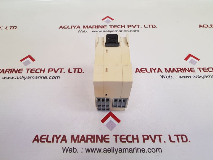 Carlo gavazzi duc01d724500v voltage level relay