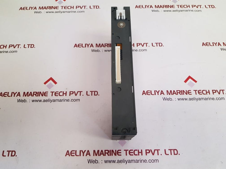 Mitsubishi ay81 programmable controller bd990d216h01