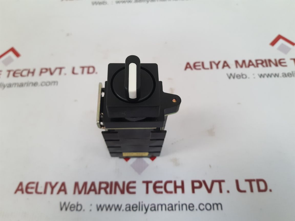 Fuji electric ak22-1mc2ypb cam switch 