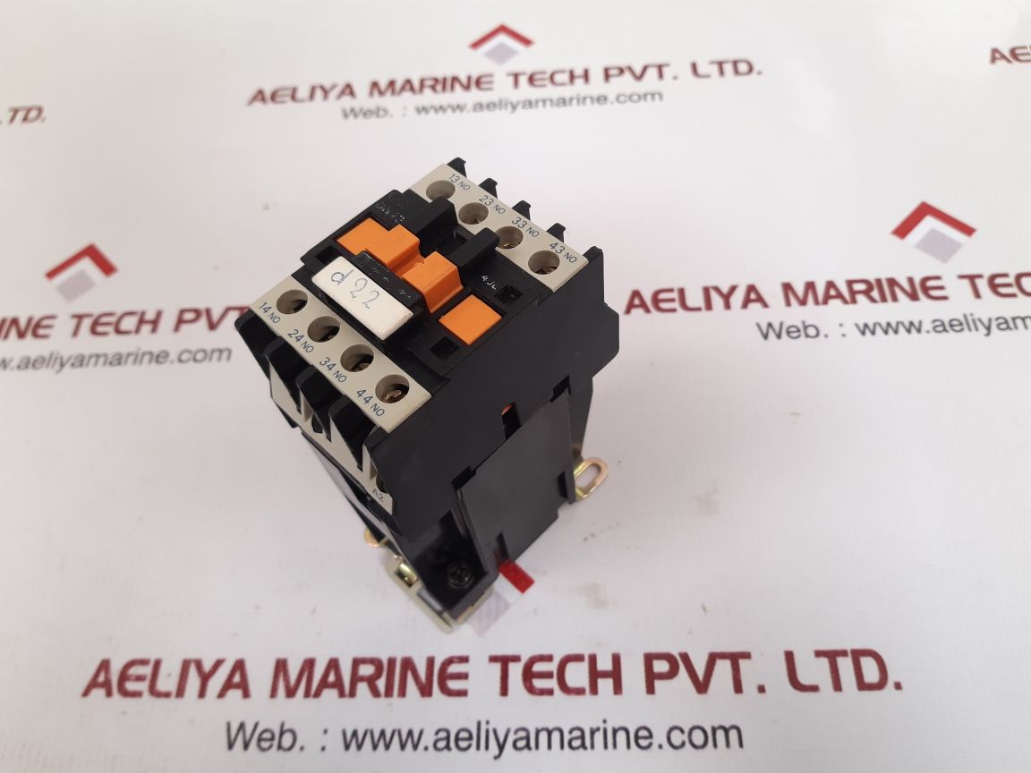 Telemecanique ca3 dn40bd coil control relay