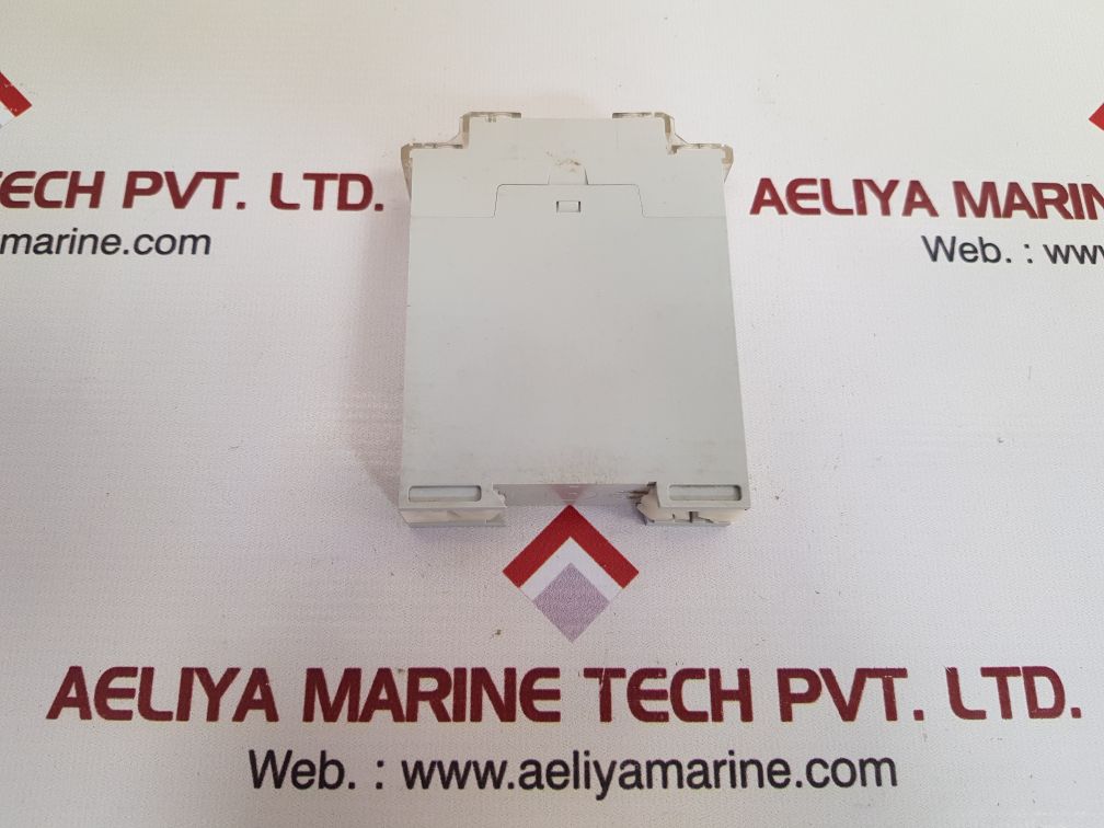 Knick 3310a2 dc isolating amplifier 
