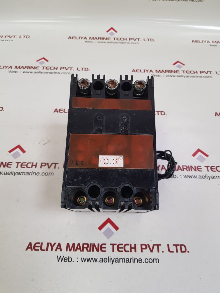 Terasaki tl-100f 3-pole circuit breaker 
