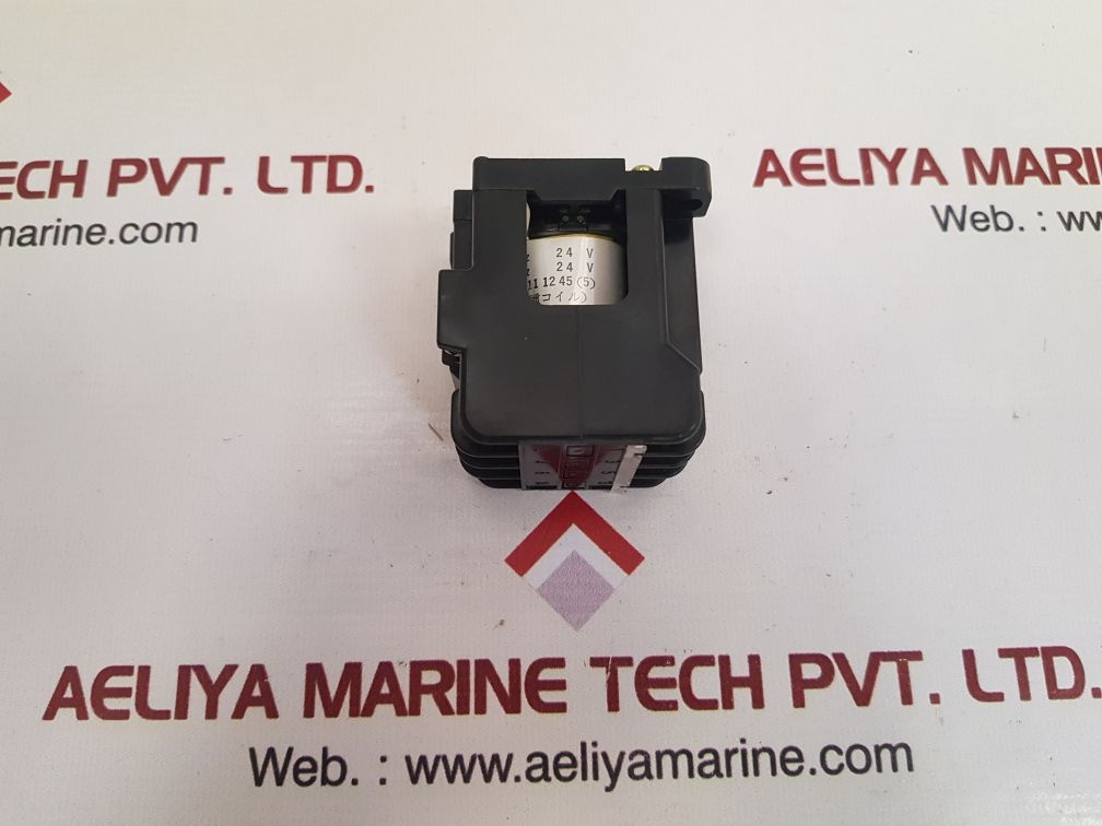 Fuji src3631-02z 1038(3a1b) magnetic contactor