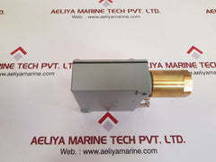 Trafag 900.2376.903 pressure switch New