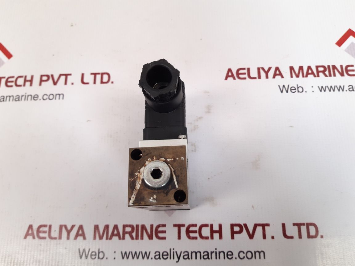 Trafag 9b0.2877 pressure switch 0...6 bar 