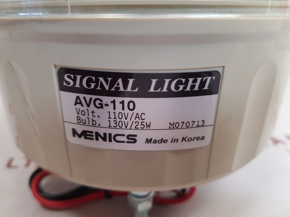Menics avg-110 signal light