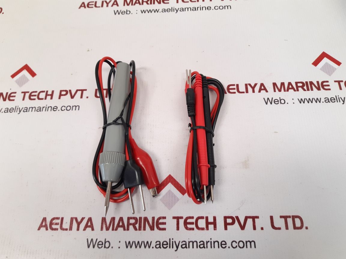 Yu fong yf-800 ac analog clamp meter