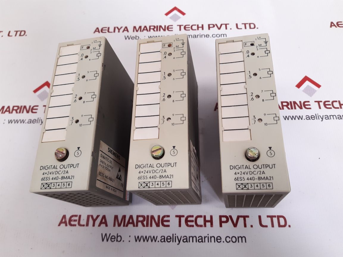 Siemens Simatic S5 6Es5 440-8Ma21 Digital Output Module 4X24 Vdc/2A