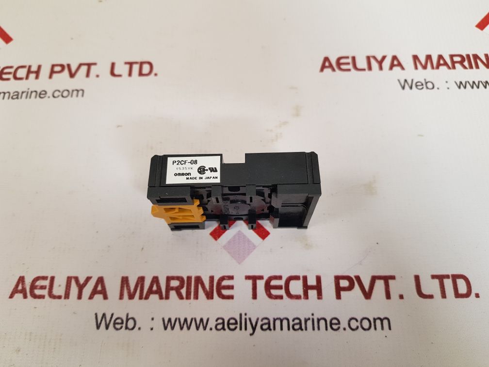 Set of 7x Omron p2cf-08 socket relay