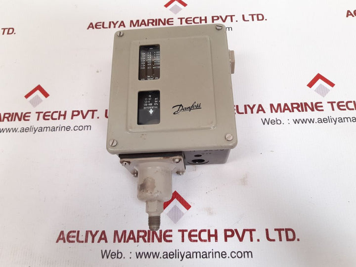 Danfoss rt5 pressure switch 17-5250 