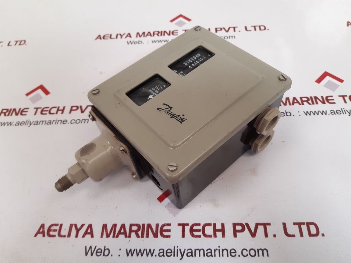 Danfoss rt5 pressure switch 17-5250 