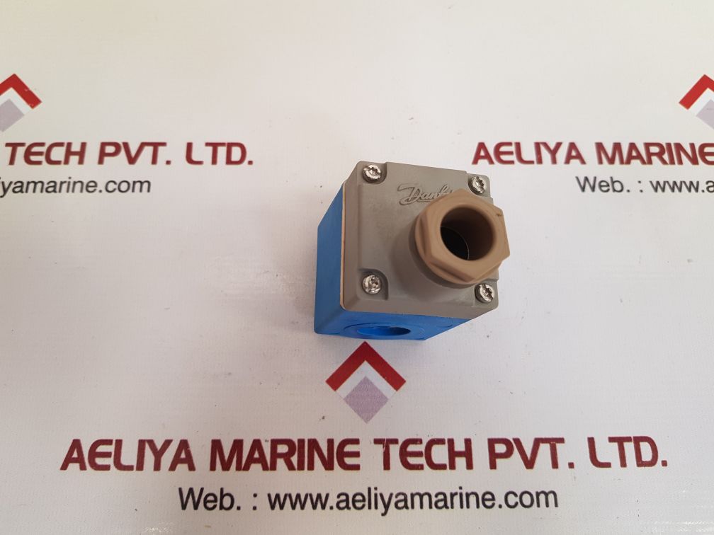 Danfoss 018f6192 solenoid coil be110cs New
