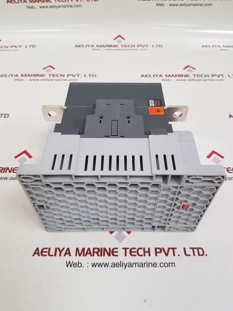 Hyundai umc 225 magnetic contactor